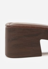 Renee - Brązowe Klapki na Platformie i Słupku Ozdobione Nitami po Bokach Wilevia. Okazja: na co dzień. Kolor: brązowy. Materiał: materiał. Wzór: aplikacja. Obcas: na platformie. Styl: casual, elegancki. Wysokość obcasa: średni #4