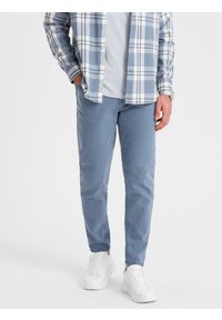 Ombre Clothing - Spodnie męskie jeansowe bez przetarć SLIM FIT - niebieskie V3 OM-PADP-0148 - M. Okazja: na co dzień. Kolor: niebieski. Materiał: jeans. Wzór: gładki. Styl: sportowy, elegancki, casual #4