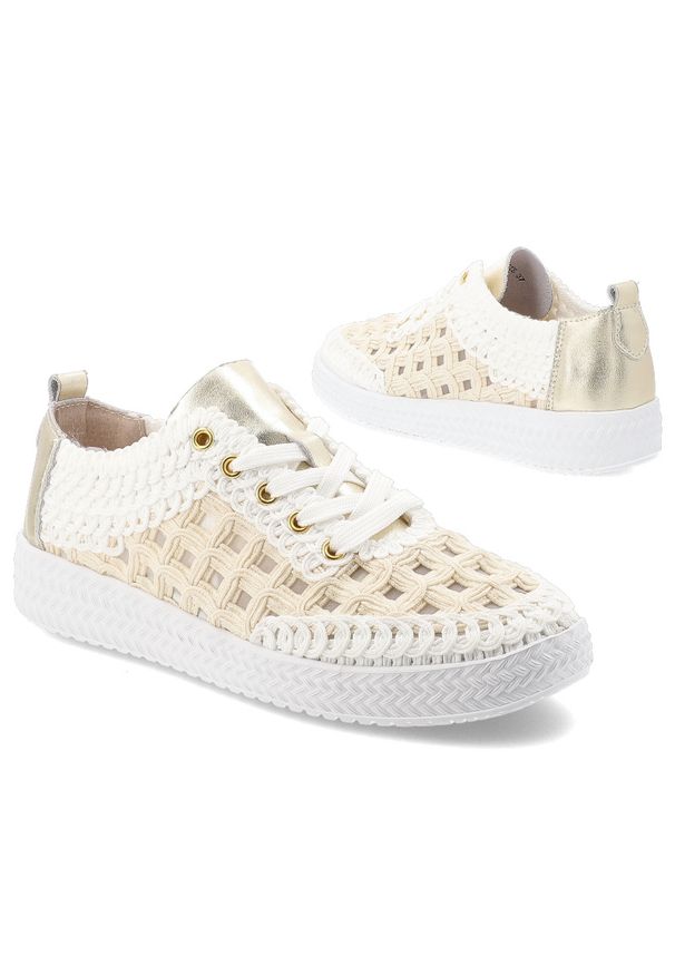 Półbuty damskie S.Barski, z materiału pleciona cholewka sznurowanie lekka podeszwa styl casual, białe, GR61-5951. Okazja: na co dzień. Zapięcie: sznurówki. Kolor: biały. Materiał: materiał. Szerokość cholewki: normalna. Wzór: ażurowy. Styl: casual