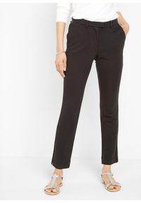 Spodnie slacks ze stretchem Straight Fit bonprix czarny. Kolor: czarny. Materiał: materiał. Długość: krótkie #4