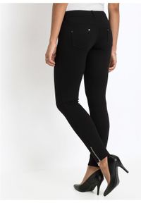 Spodnie ze sztywniejszego dżerseju, z efektem bodyshaping bonprix czarny. Kolor: czarny. Materiał: jersey #6