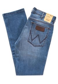 Wrangler - WRANGLER GREENSBORO MĘSKIE SPODNIE JEANSOWE JEANSY DŻINSY BRIGHT STROKE W15QMU91Q