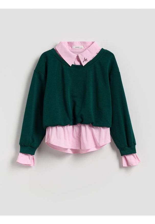 Reserved - Bluza z imitacją koszuli - ciemnozielony. Kolor: zielony. Materiał: bawełna