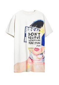 Desigual Sukienka codzienna Berlin 25SWVK20 Beżowy Regular Fit. Okazja: na co dzień. Kolor: beżowy. Materiał: bawełna. Typ sukienki: proste. Styl: casual #3