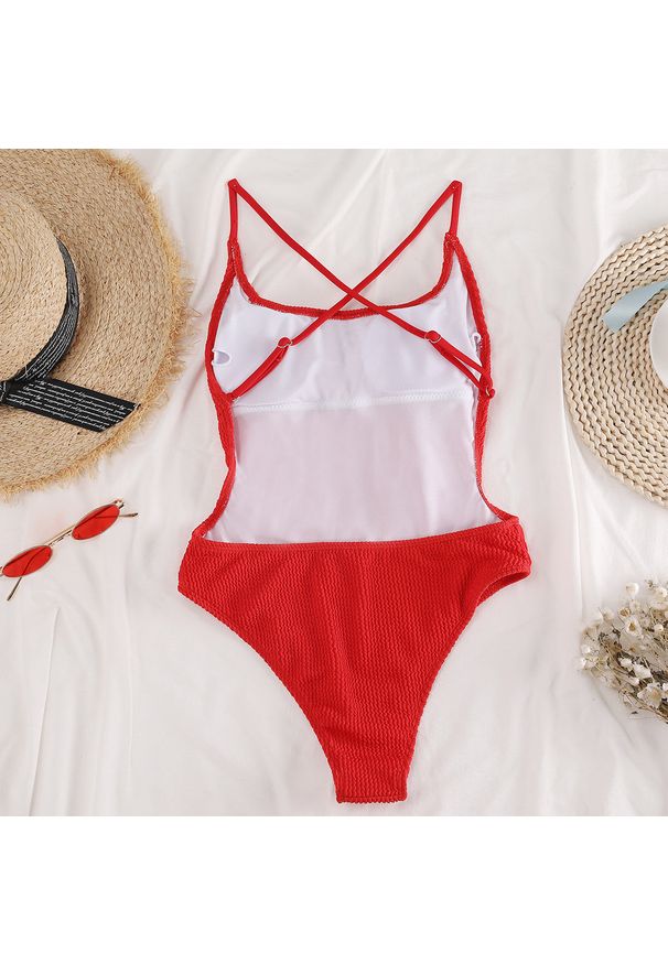 Intica - Strój jednoczęściowy prążkowany na plażę Hsiu. Kolor: czerwony. Materiał: prążkowany