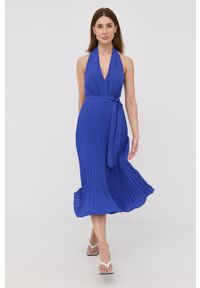 Marciano Guess sukienka maxi rozkloszowana. Kolor: niebieski. Typ sukienki: plisowane, rozkloszowane. Długość: maxi