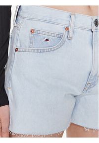 Tommy Jeans Szorty jeansowe Hotpant DW0DW15593 Błękitny Regular Fit. Kolor: niebieski. Materiał: jeans, bawełna