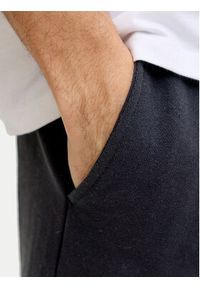 Jack & Jones Szorty sportowe Gordon 12288638 Czarny Regular Fit. Kolor: czarny. Materiał: bawełna. Styl: sportowy #4