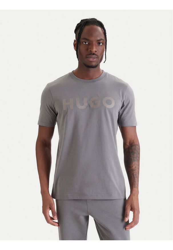 Hugo - HUGO T-Shirt Dulivio 50467556 Szary Regular Fit. Kolor: szary. Materiał: bawełna