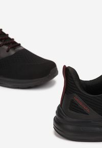 Born2be - Czarne Buty Sportowe Typhare. Kolor: czarny. Materiał: materiał. Szerokość cholewki: normalna