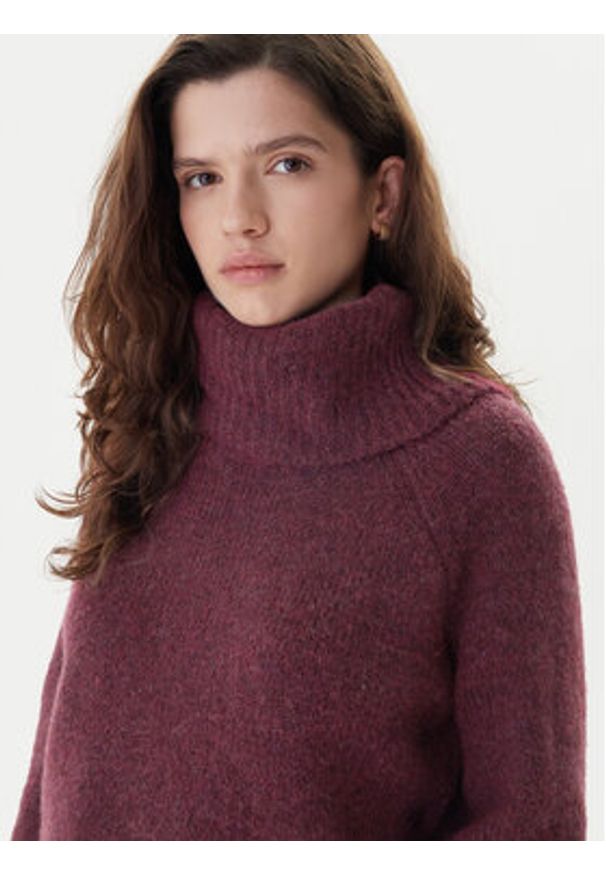 only - ONLY Golf Gila 15358571 Fioletowy Regular Fit. Typ kołnierza: golf. Kolor: fioletowy. Materiał: syntetyk