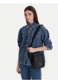 Calvin Klein Saszetka Puffer Utility Reporter LV04D3200G Czarny. Kolor: czarny. Materiał: materiał #1