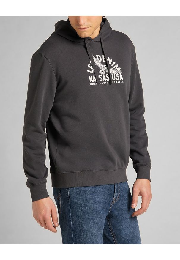 Lee - LEE GRAPHIC HOODIE MĘSKA BLUZA Z KAPTUREM LOGO WASHED BLACK L82BSPON 112140905. Typ kołnierza: kaptur