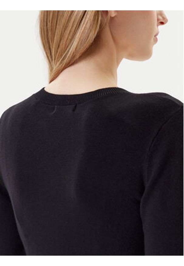 Guess Sweter W5YR24 Z2NQ2 Czarny Regular Fit. Kolor: czarny. Materiał: wiskoza