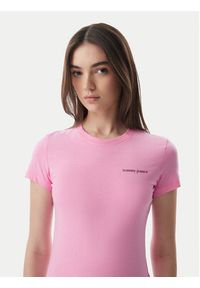Tommy Jeans T-Shirt Ess Logo DW0DW23479 Różowy jasny Slim Fit. Kolor: różowy #5