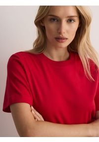 Reserved - T-shirt z bawełny merceryzowanej - czerwony. Kolor: czerwony. Materiał: bawełna