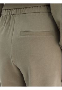 Adidas - adidas Spodnie dresowe JM1099 Zielony Regular Fit. Kolor: zielony. Materiał: bawełna #2