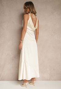 Renee - Jasnobeżowa Taliowana Sukienka Vices Wiązana przy Karku Zinvea. Okazja: na co dzień. Kolor: beżowy. Typ sukienki: proste. Styl: elegancki, casual #5