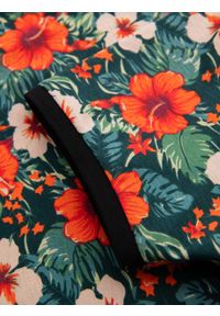 Ombre Clothing - Polo koszulka bawełniana z nadrukiem w kwiaty – czarna V2 - Rozmiar: XL. Okazja: na co dzień. Typ kołnierza: polo. Kolor: czarny. Materiał: bawełna. Wzór: nadruk, kwiaty. Sezon: lato. Styl: wakacyjny, casual, elegancki #5