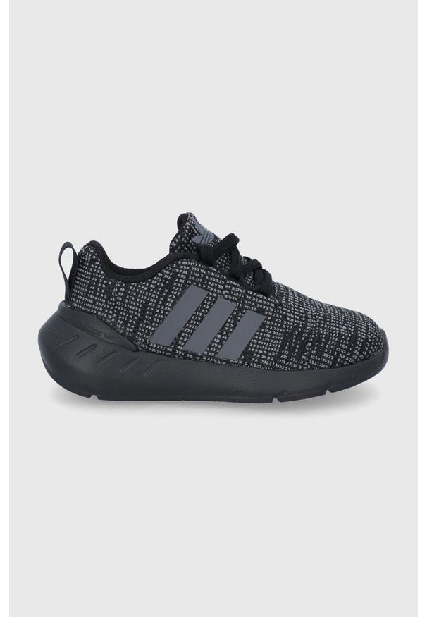 adidas Originals buty dziecięce Swift Run kolor czarny. Nosek buta: okrągły. Zapięcie: sznurówki. Kolor: czarny. Materiał: materiał, guma. Wzór: nadruk. Sport: bieganie