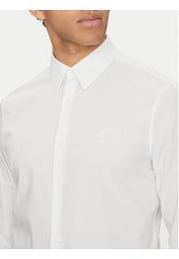 Calvin Klein Koszula LV04LB145G Biały Slim Fit. Kolor: biały. Materiał: bawełna