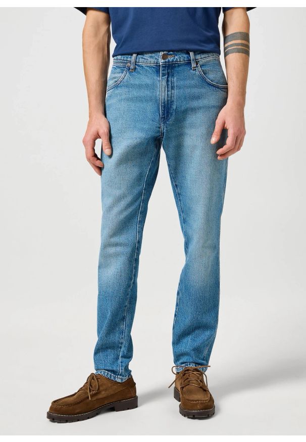 Wrangler - MESKIE SPODNIE WRANGLER RIVER CHANTE 112356836