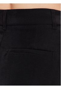 DKNY Spodnie materiałowe P3BKTR20 Czarny Relaxed Fit. Kolor: czarny. Materiał: wiskoza #3