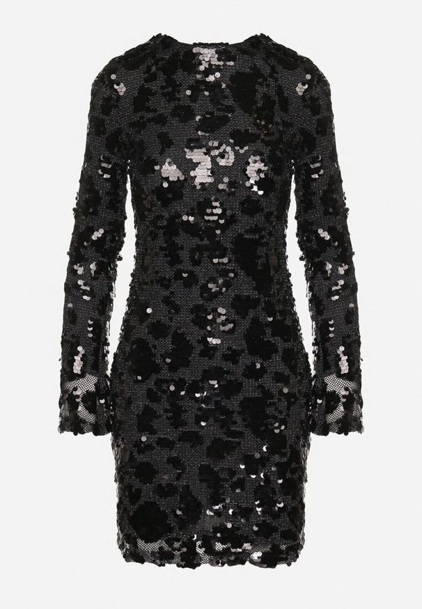 Born2be - Czarna Taliowana Sukienka z Cekinami i Metaliczną Nicią Ventheia. Okazja: na co dzień. Kolor: czarny. Wzór: aplikacja. Typ sukienki: dopasowane. Styl: casual, klasyczny