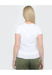 Deha - DEHA - Biała bluzka z falbanką. Kolor: biały. Materiał: bawełna, jeans. Wzór: aplikacja. Sezon: wiosna, lato. Styl: klasyczny