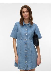 Vero Moda Sukienka jeansowa Daisy 10346217 Niebieski Standard Fit. Kolor: niebieski. Materiał: bawełna #1
