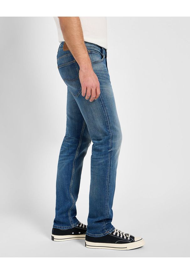 Lee - LEE MĘSKIE SPODNIE JEANSOWE DAREN ZIP FLY RISING TIDE 112355866 L707008606