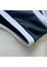 Intica - Strój kąpielowy jednoczęściowy z lamówką na plażę i basen Margitte. Kolor: czerwony. Materiał: materiał #3