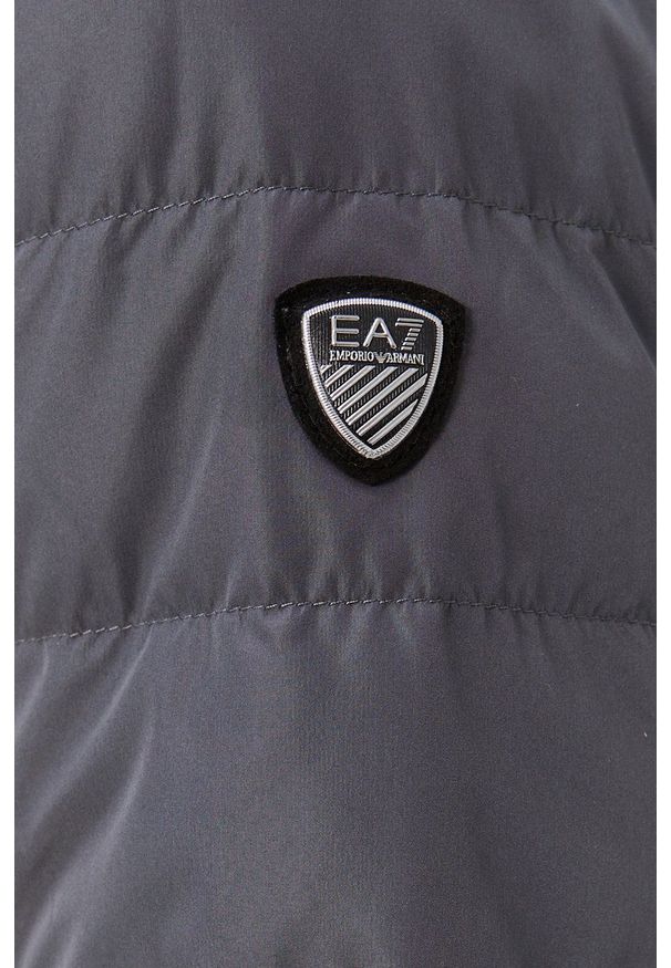 EA7 Emporio Armani Kurtka puchowa męska kolor szary zimowa. Okazja: na co dzień. Kolor: szary. Materiał: puch. Sezon: zima. Styl: casual