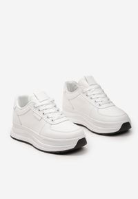 Born2be - Białe Sznurowane Sneakersy na Płaskiej Ozdobnej Podeszwie Strones. Okazja: na co dzień. Nosek buta: okrągły. Zapięcie: sznurówki. Kolor: biały. Materiał: jeans #4