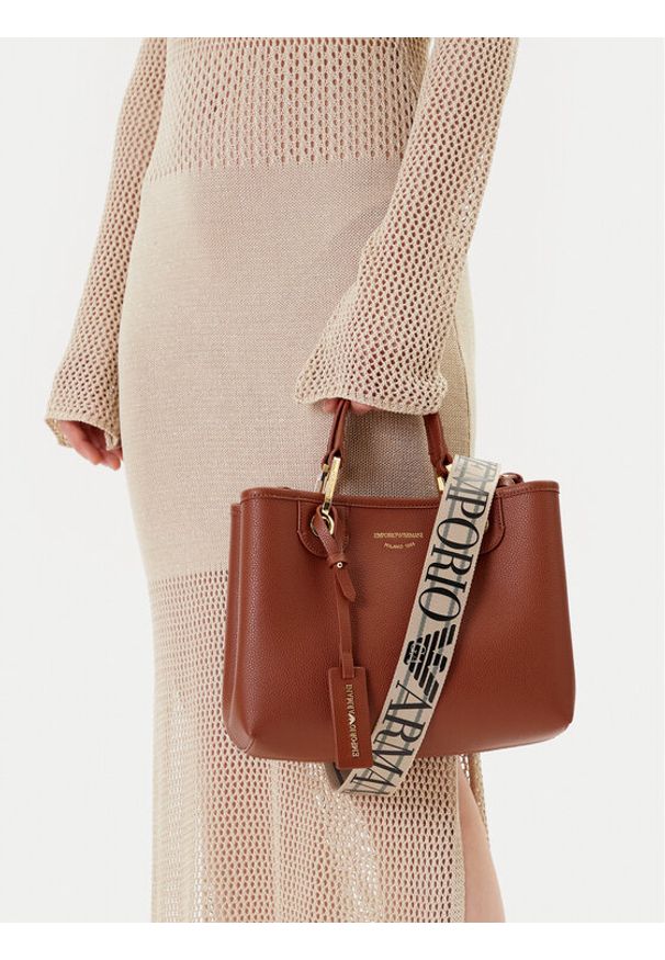 Emporio Armani Torebka EW000361 AF12103 M6030 Brązowy. Kolor: brązowy. Materiał: skórzane