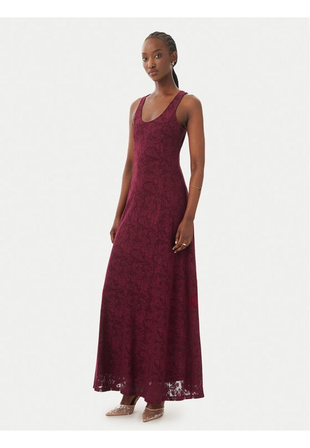 Vero Moda Sukienka koktajlowa Salina 10356493 Fioletowy Regular Fit. Kolor: fioletowy. Materiał: syntetyk. Styl: wizytowy