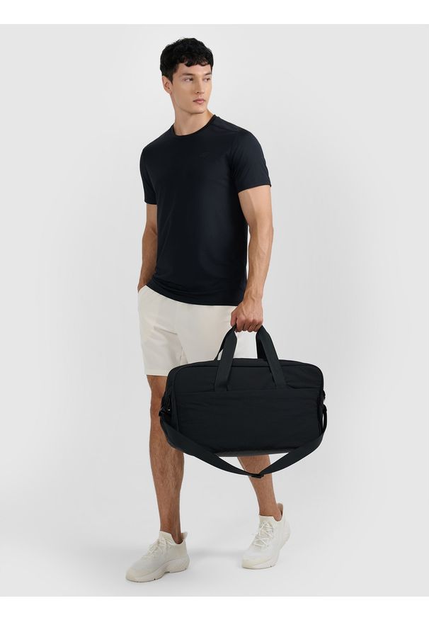 4f - 4F Niskie sneakersy Velocore E-knit męskie - białe 41. Kolor: biały. Materiał: dzianina, guma. Szerokość cholewki: normalna