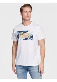 Pepe Jeans T-Shirt Rederick PM508685 Biały Regular Fit. Kolor: biały. Materiał: bawełna