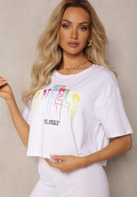 Renee - Biały Bawełniany T-shirt Crop Top z Ozdobną Aplikacją Axindra. Kolor: biały. Materiał: bawełna. Wzór: aplikacja #1