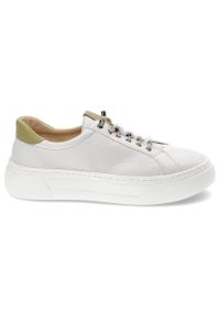 Białe Sneakersy Wasak Stylowe Obuwie Damskie. Okazja: na co dzień. Zapięcie: bez zapięcia. Kolor: biały. Materiał: skóra. Szerokość cholewki: normalna. Wzór: grochy. Sezon: wiosna. Obcas: na platformie #6