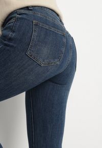 Born2be - Niebieskie Jeansy Dzwony z Wysokim Stanem z Dodatkiem Wiskozy Alindria. Okazja: na co dzień. Stan: podwyższony. Kolor: niebieski. Styl: casual #7