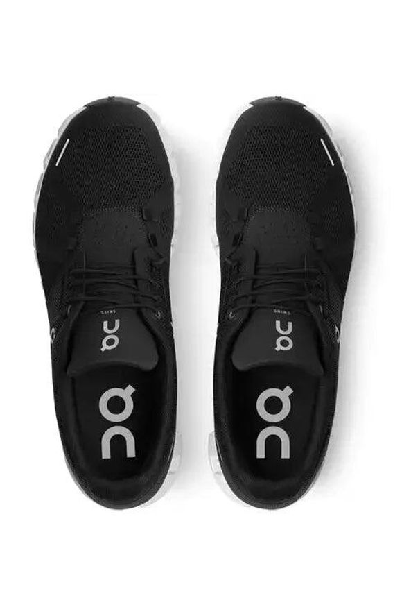 Buty do chodzenia męskie On Running Cloud 5 Czarne. Kolor: biały, wielokolorowy, czarny. Materiał: materiał, syntetyk, tkanina. Sport: turystyka piesza, bieganie