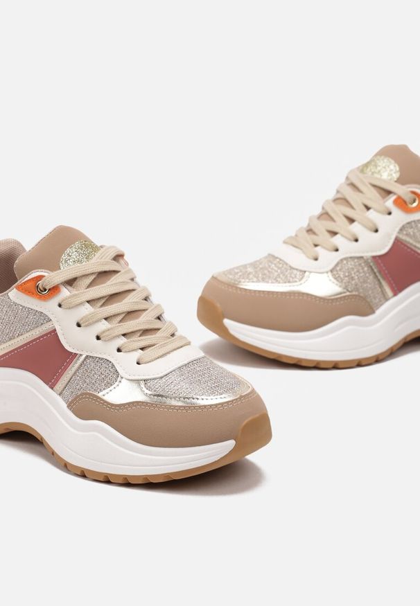 Born2be - Ciemnobeżowe Sneakersy na Płaskiej Podeszwie z Metalicznymi i Brokatowymi Wstawkami Acrila. Kolor: beżowy. Sezon: jesień, wiosna. Obcas: na płaskiej podeszwie