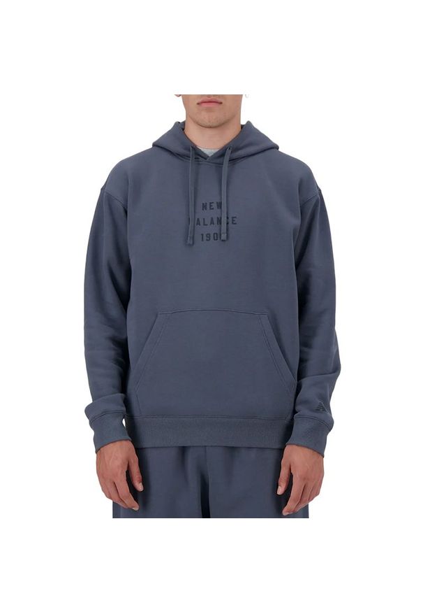 Bluza New Balance MT41517GT - szara. Okazja: na co dzień. Kolor: szary. Materiał: bawełna, poliester, tkanina, dresówka. Wzór: aplikacja. Styl: klasyczny, casual