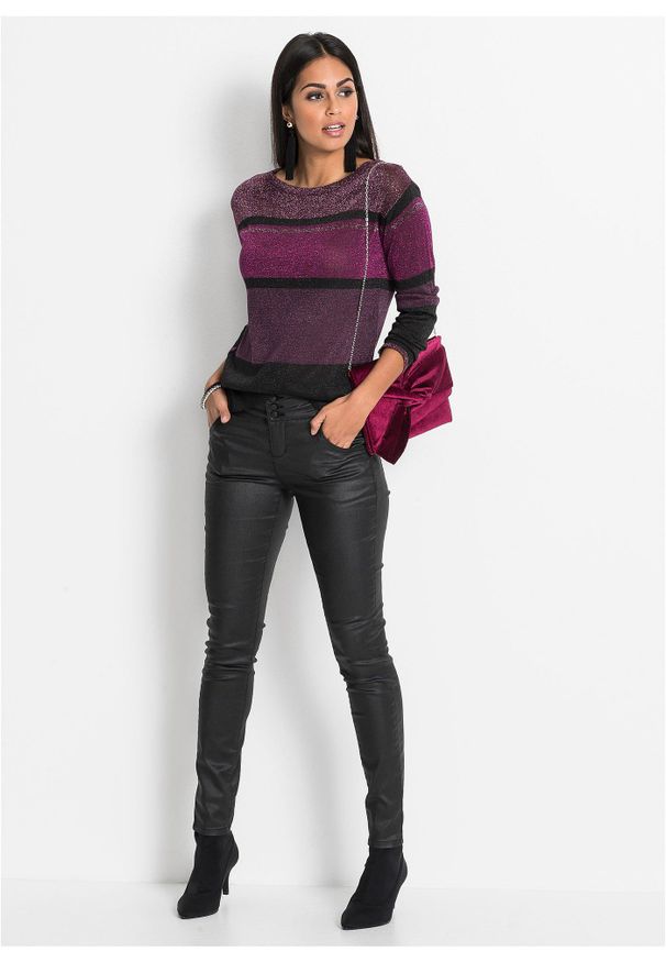 bonprix - Sweter w paski, z lureksową nitką. Kolor: fioletowy. Wzór: paski