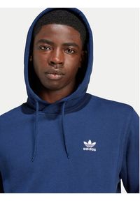 Adidas - adidas Bluza Trefoil Essentials IX7668 Granatowy Regular Fit. Kolor: niebieski. Materiał: bawełna