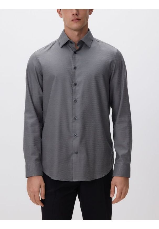Reserved - Koszula slim fit z drobnym wzorem - szary. Kolor: szary. Materiał: tkanina, bawełna