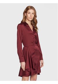 Guess Sukienka koszulowa Alya W2BK83 WF1T2 Bordowy Regular Fit. Kolor: czerwony. Materiał: syntetyk. Typ sukienki: koszulowe