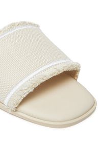 TOMMY HILFIGER - Tommy Hilfiger Klapki Fringe Canvas Flat Sandal FW0FW08908 Beżowy. Kolor: beżowy. Materiał: materiał #3
