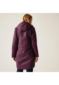 Kurtka przeciwdeszczowa z kapturem damska Regatta Romine II. Typ kołnierza: kaptur. Kolor: fioletowy. Sezon: zima #2